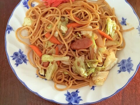 ウインナー焼きそば風スパゲティ。